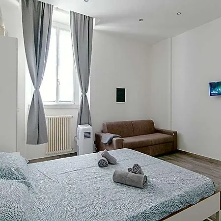 Downtown 3*